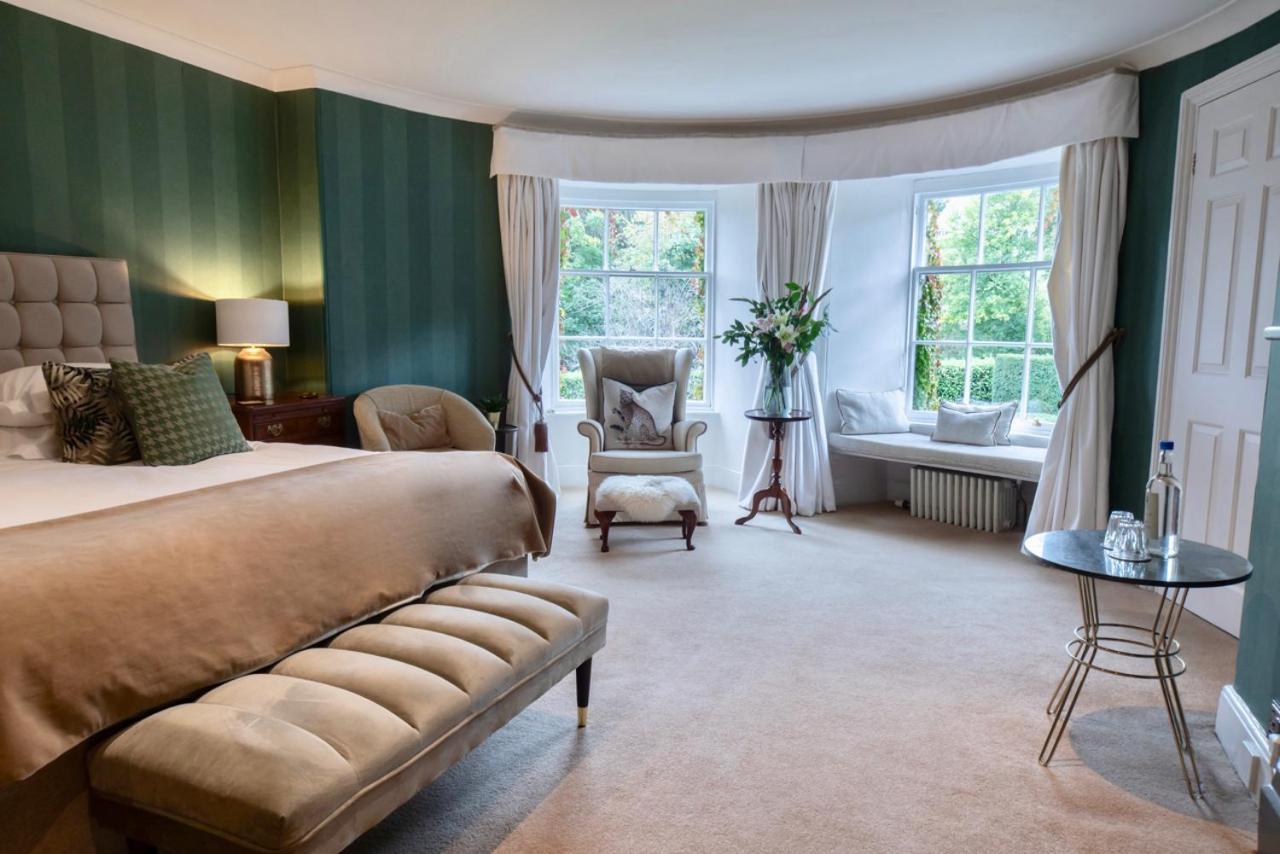 Burleigh Court Hotel Страуд Екстериор снимка