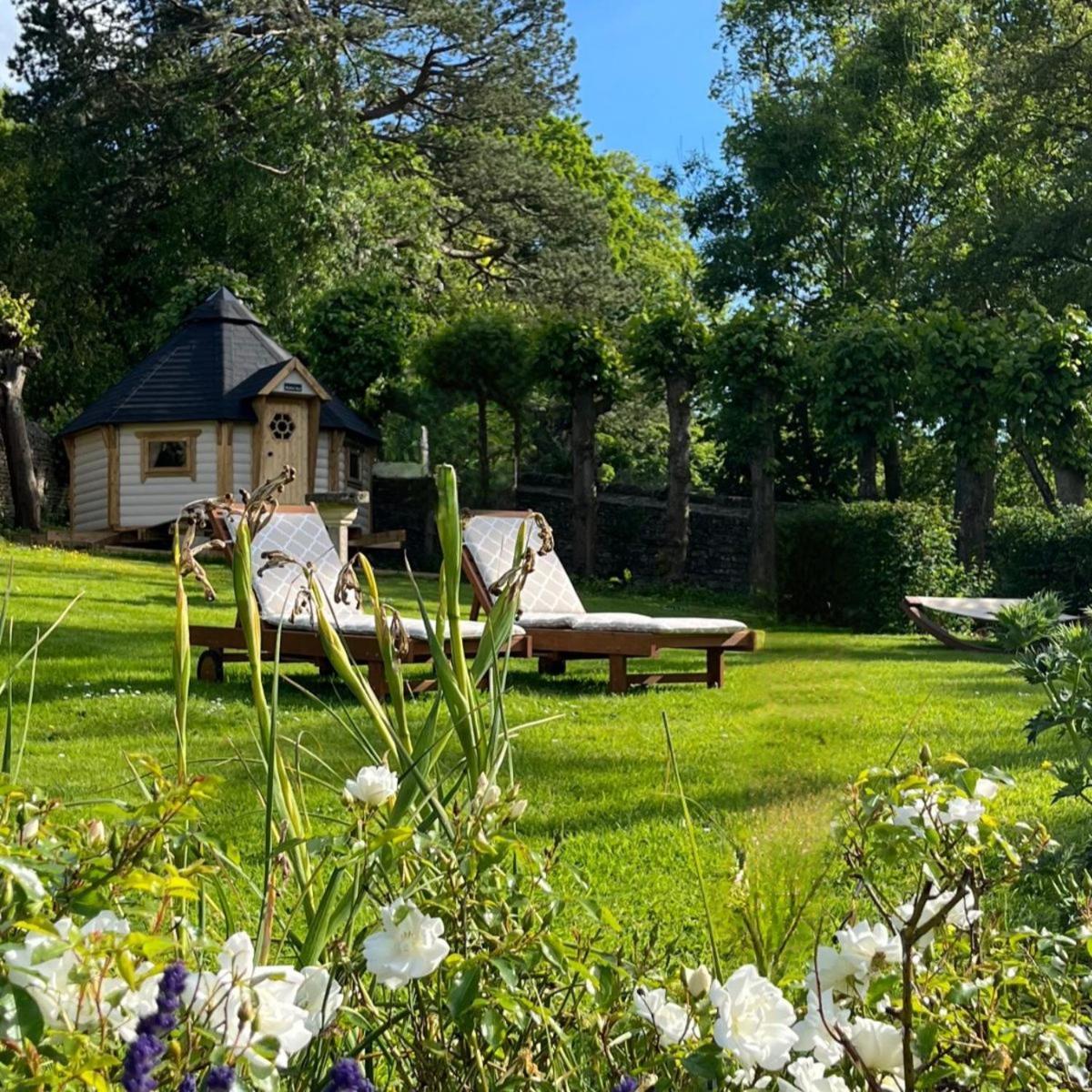 Burleigh Court Hotel Страуд Екстериор снимка